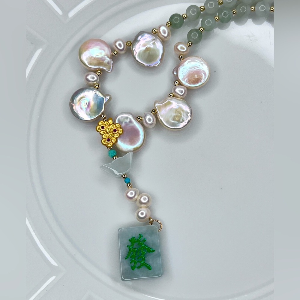 🔥New Collection🔥 Handmade Freshwater Pearl Jade and Jadeite Collection Necklace - Picture 2 of 3